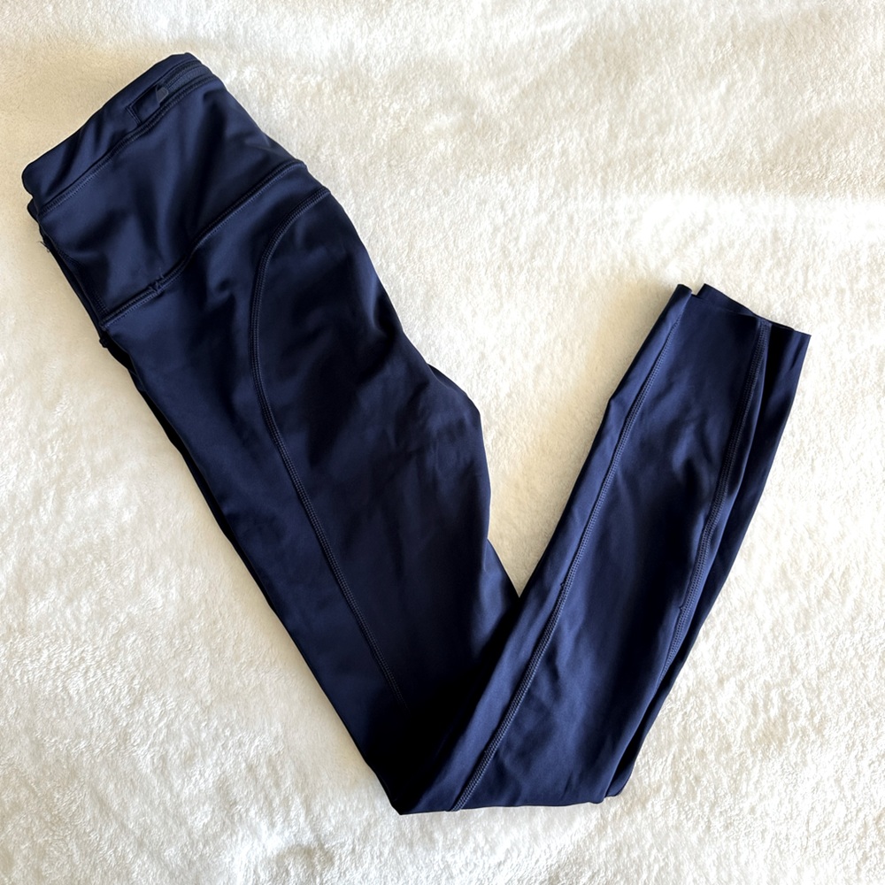 Athleta Accelerate 7/8 Tight - Navy Blue - XS